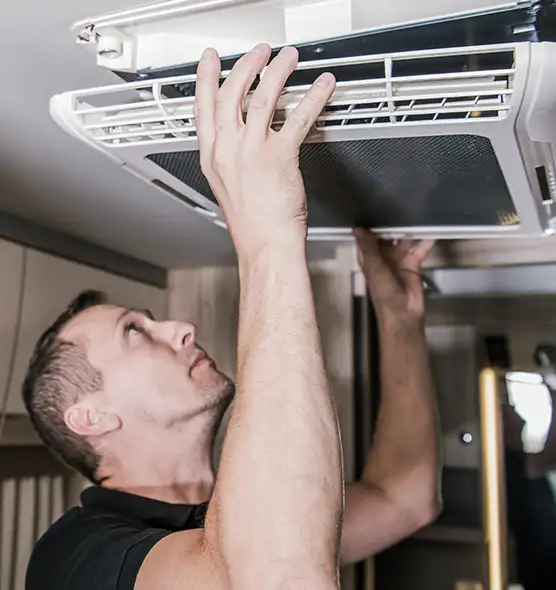  Professional Licensed And Insured Cleaners in Lansing, IL